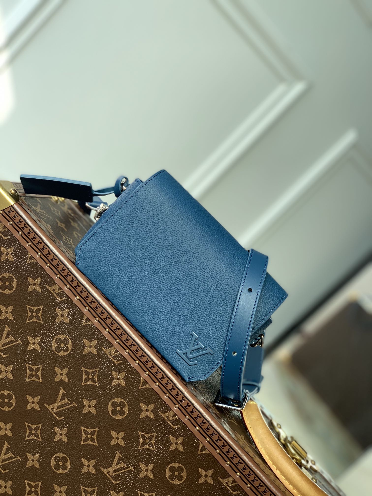 Mens LV Satchel bags